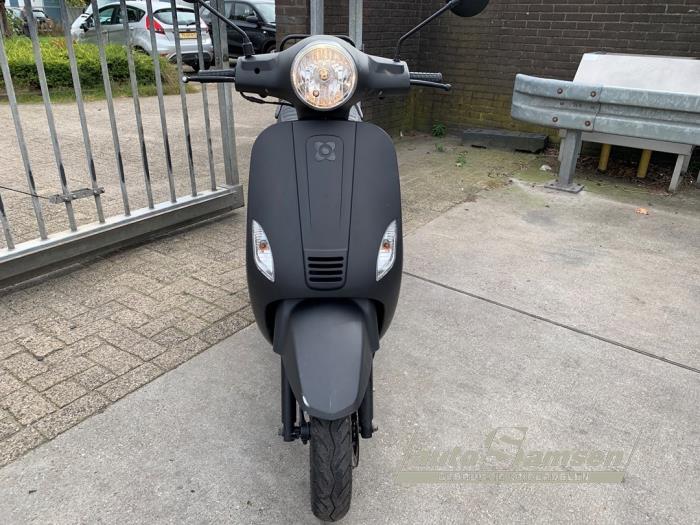 AGM VX50 Motorroller (Schrottauto, 2018, Granit)