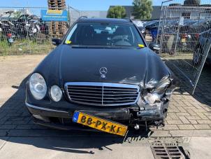 Mercedes E Combi 3.2 E-320 CDI 24V Vehículo de desguace (2005, Negro)