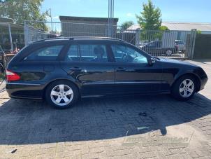 Mercedes E Combi 3.2 E-320 CDI 24V Vehículo de desguace (2005, Negro)