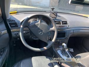 Mercedes E Combi 3.2 E-320 CDI 24V Vehículo de desguace (2005, Negro)