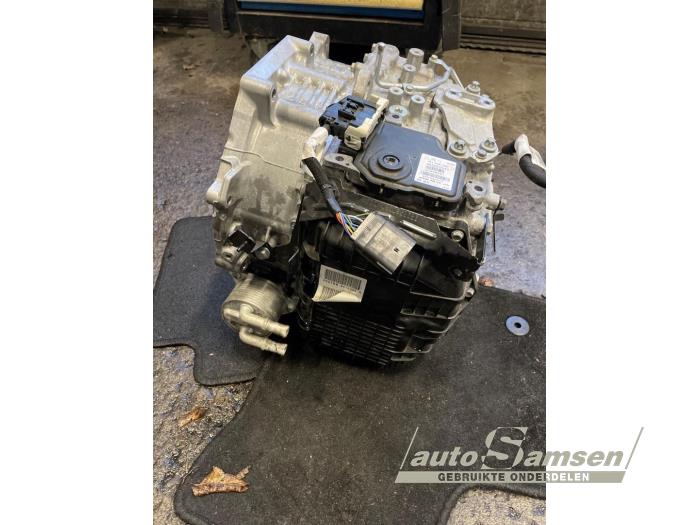 Opel Corsa F 1.2 Turbo 12V 100 Épave (2021, Noir)