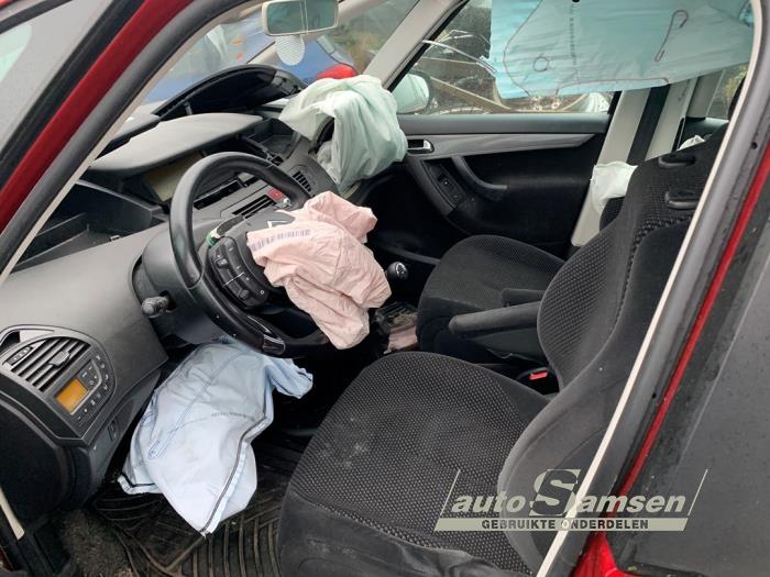 Citroen C4 Picasso 1.6 16V VTi 120 Épave (2008, Rouge)