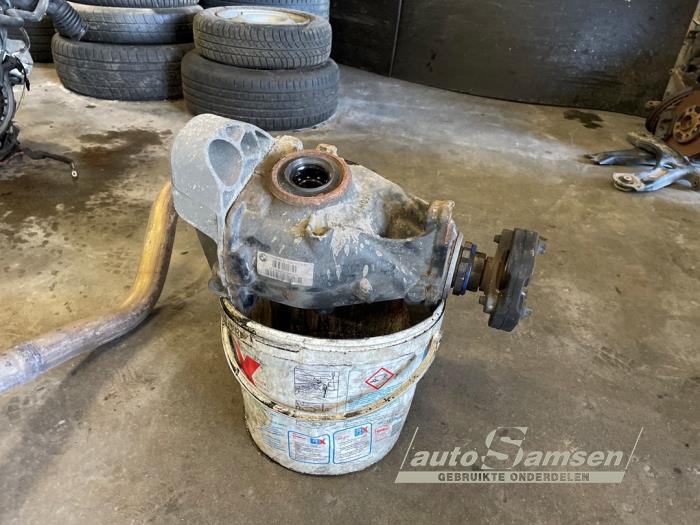 BMW 1 serie 116d 1.6 16V Efficient Dynamics Skrotfordon (2015, ZWART)