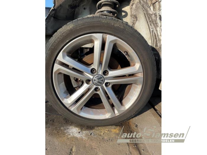 Volkswagen Golf VI 1.2 TSI BlueMotion Épave (2012, Blanc)