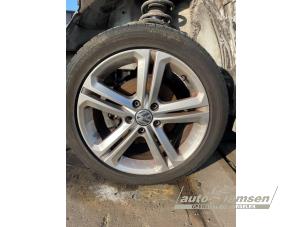 Volkswagen Golf VI 1.2 TSI BlueMotion Épave (2012, Blanc)
