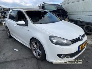Volkswagen Golf VI 1.2 TSI BlueMotion Épave (2012, Blanc)