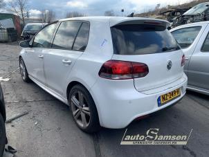 Volkswagen Golf VI 1.2 TSI BlueMotion Épave (2012, Blanc)