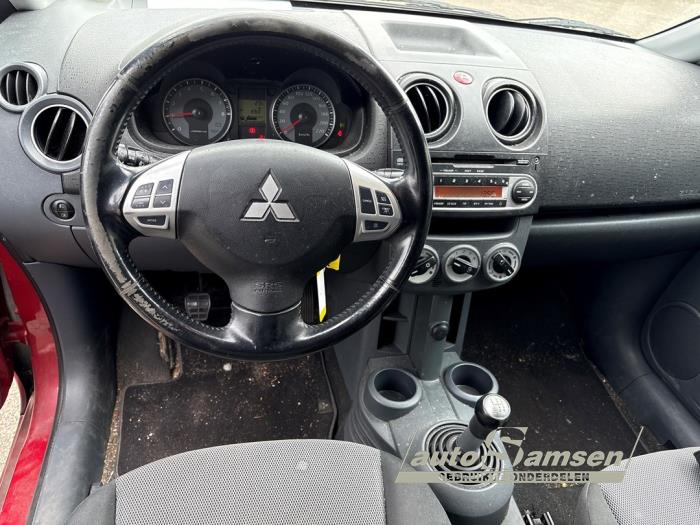 Mitsubishi Colt 1.5 16V Damaged vehicle (2010, Red)