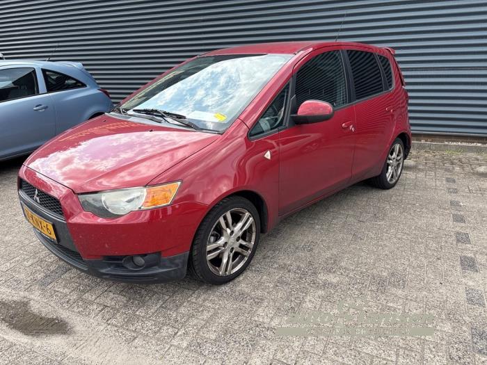 Mitsubishi Colt 1.5 16V Damaged vehicle (2010, Red)