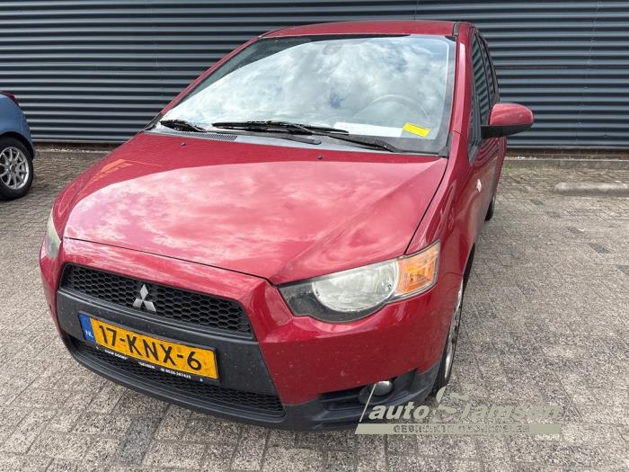 Mitsubishi Colt 1.5 16V Damaged vehicle (2010, Red)