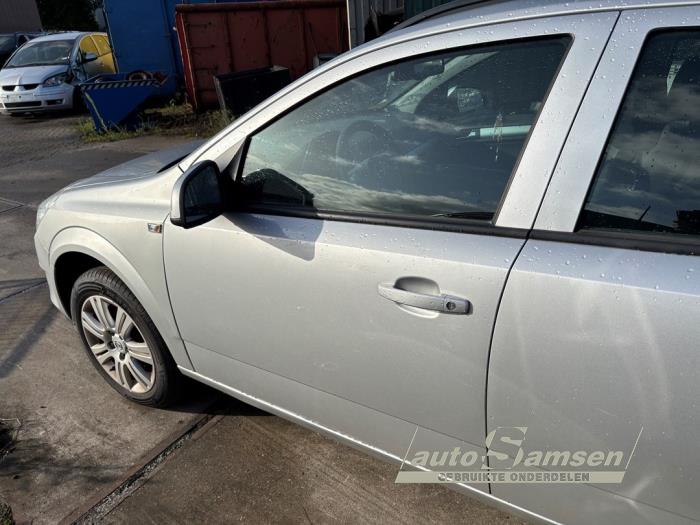 Opel Astra H SW 1.6 16V Twinport Skrotfordon (2009, GRIJS)