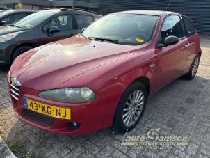 Alfa Romeo 147 1.6 Twin Spark 16V  (Salvage)