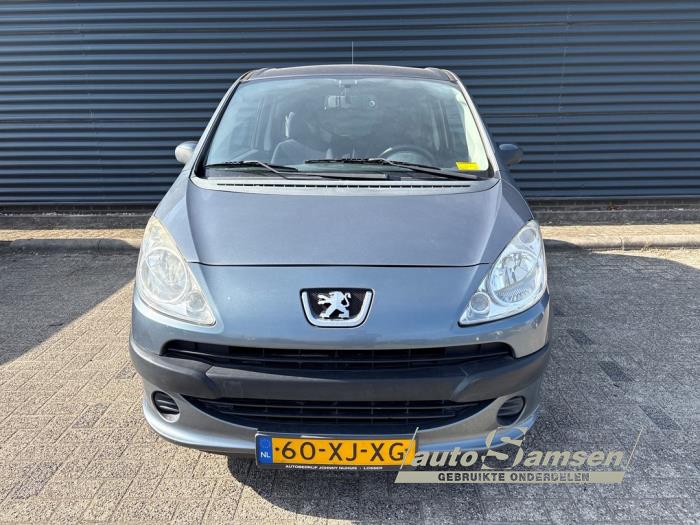 Peugeot 1007 1.4 Voiture accidentée (2007, Gris)