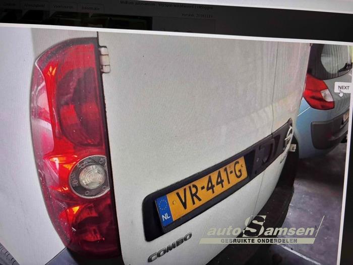 Opel Combo 1.3 CDTI 16V ecoFlex Skrotfordon (2015)