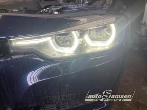 BMW 3 serie Touring 320i 2.0 16V Vehículo de desguace (2019, Azul)
