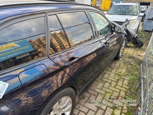 BMW 3 serie Touring 320i 2.0 16V Vehículo de desguace (2019, Azul)