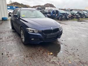 BMW 3 serie Touring 320i 2.0 16V Vehículo de desguace (2019, Azul)