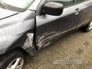 Mitsubishi Outlander 2.0 16V 4x2 Épave (2005, Gris)
