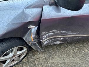 Mitsubishi Outlander 2.0 16V 4x2 Épave (2005, Gris)