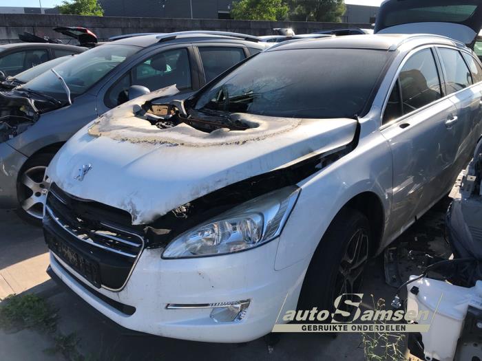 Peugeot 508 SW 1.6 THP 16V Vehículo de desguace (2012, Blanco)