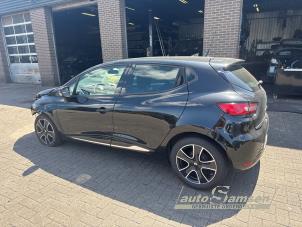 Renault Clio IV 0.9 Energy TCE 90 12V Vehículo de desguace (2015, Negro)