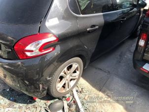 Peugeot 208 I 1.4 16V Vehículo de desguace (2012, Negro)