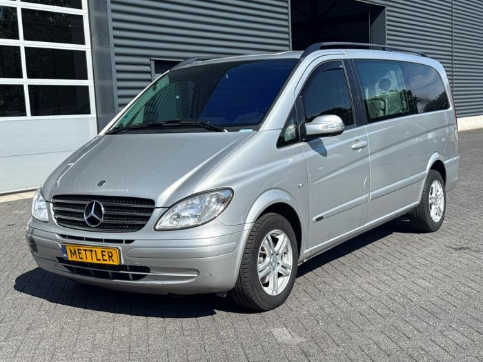 Mercedes Viano 3.0 CDI V6 24V Unfallauto (2006, Granit)