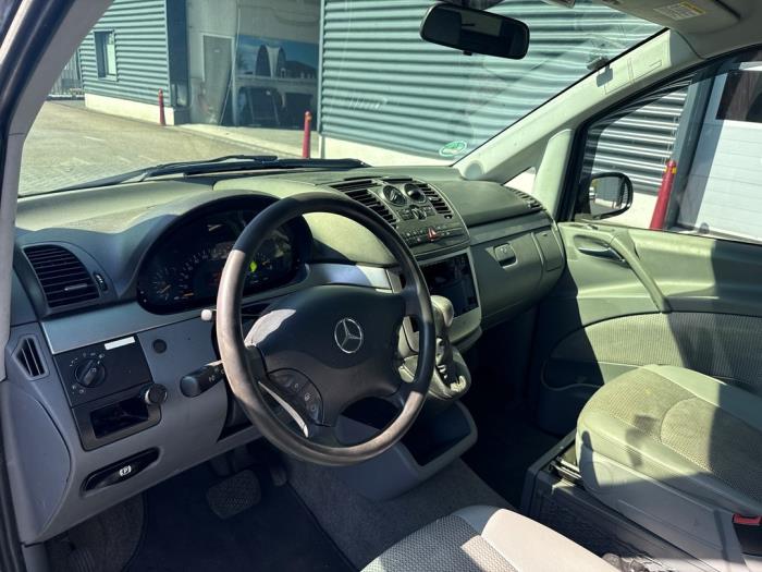 Mercedes Viano 3.0 CDI V6 24V Unfallauto (2006, Granit)