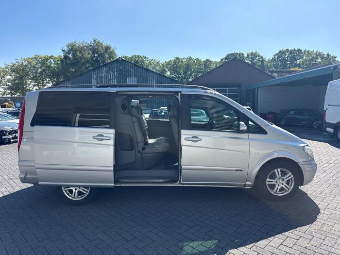 Mercedes Viano 3.0 CDI V6 24V Unfallauto (2006, Granit)