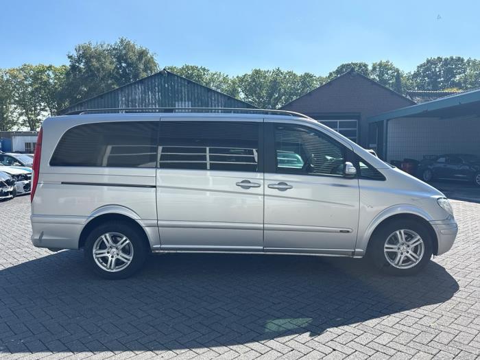 Mercedes Viano 3.0 CDI V6 24V Unfallauto (2006, Granit)