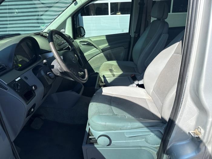 Mercedes Viano 3.0 CDI V6 24V Unfallauto (2006, Granit)