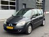 Renault Scénic II 2.0 16V Skadat fordon (2007, GRIJS)