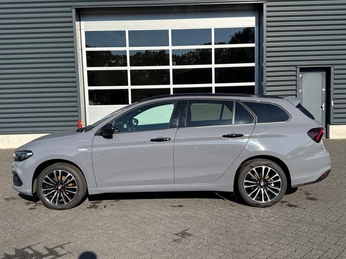 Fiat Tipo 1.0 T3 12V Damaged vehicle (2021, Gray)