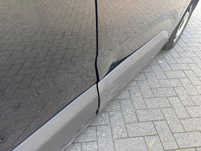 Peugeot Partner 1.5 BlueHDi 75 Skadat fordon (2019, ZWART)