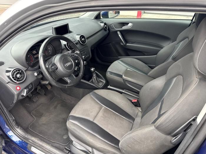 Audi A1 1.4 TFSI 16V 122 Unfallauto (2011, Blau)