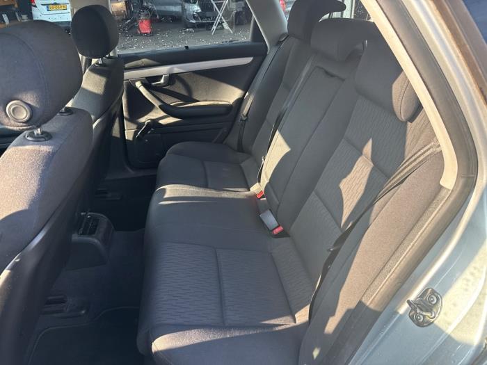 Audi A4 Avant 2.0 20V Unfallauto (2006, Grau)