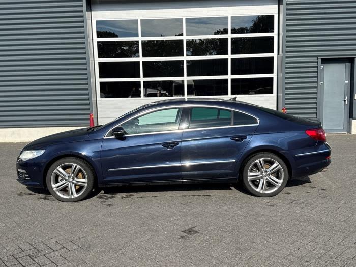 Volkswagen Passat CC 2.0 TSI 16V Skadat fordon (2011, BLAUW)