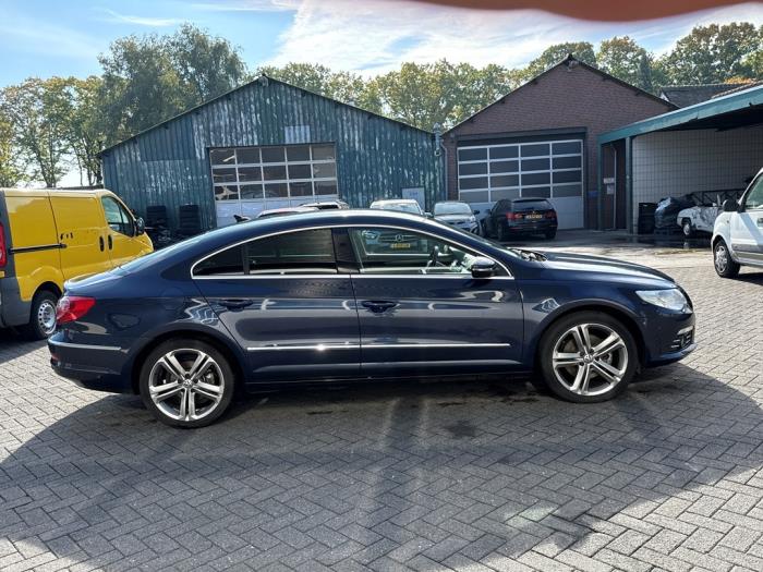 Volkswagen Passat CC 2.0 TSI 16V Skadat fordon (2011, BLAUW)