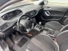 Peugeot 308 SW 1.2 12V e-THP PureTech 130 Unfallauto (2016, Grau)