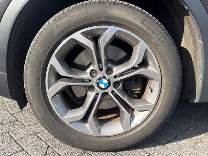 BMW X4 xDrive35i 3.0 24V Occasion (2014, Gris)