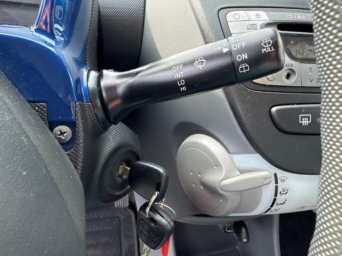 Toyota Aygo 1.0 12V VVT-i Damaged vehicle (2008, Blue)