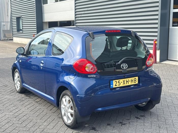 Toyota Aygo 1.0 12V VVT-i Damaged vehicle (2008, Blue)
