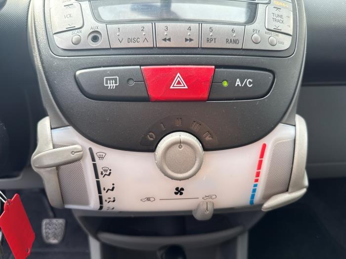 Toyota Aygo 1.0 12V VVT-i Damaged vehicle (2008, Blue)