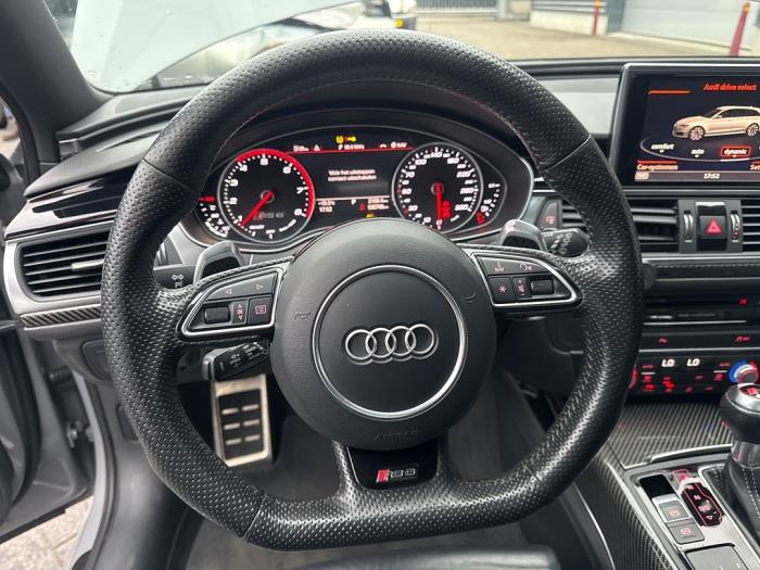 Audi RS 6 Avant 4.0 V8 TFSI 32V Voiture accidentée (2015, Gris)