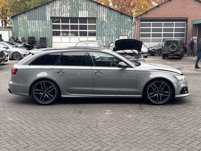 Audi RS 6 Avant 4.0 V8 TFSI 32V Voiture accidentée (2015, Gris)