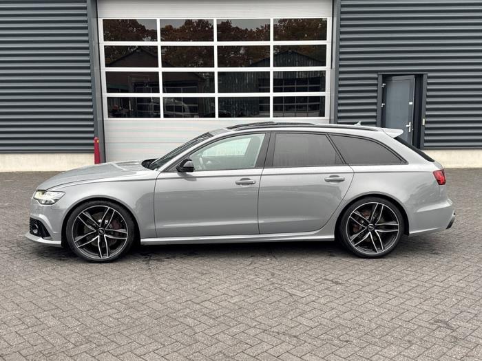 Audi RS 6 Avant 4.0 V8 TFSI 32V Voiture accidentée (2015, Gris)