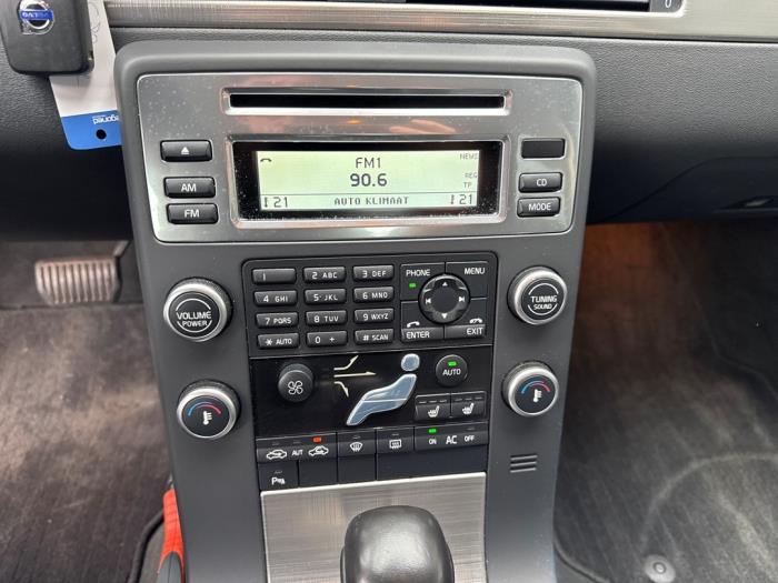 Volvo S80 2.4 D 20V Skadat fordon (2008, GRIJS)