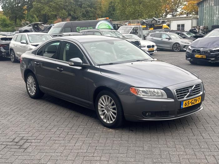 Volvo S80 2.4 D 20V Skadat fordon (2008, GRIJS)