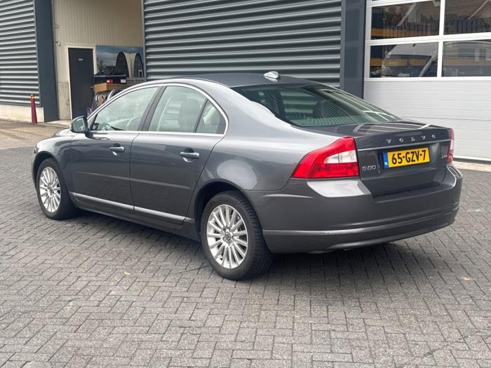 Volvo S80 2.4 D 20V Skadat fordon (2008, GRIJS)