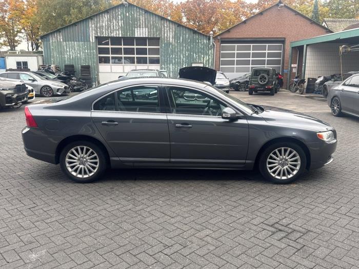 Volvo S80 2.4 D 20V Skadat fordon (2008, GRIJS)